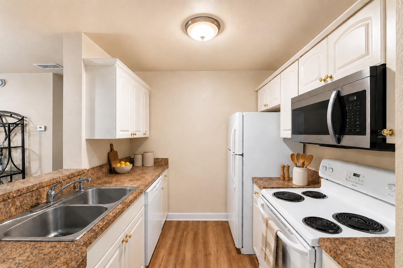 835 SW 9TH STREET 109