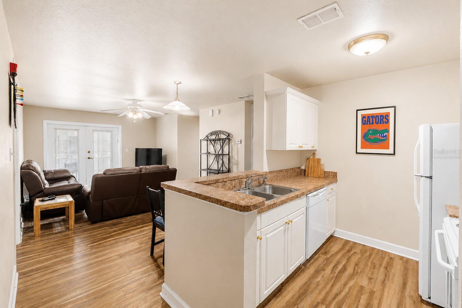 835 SW 9TH STREET 109