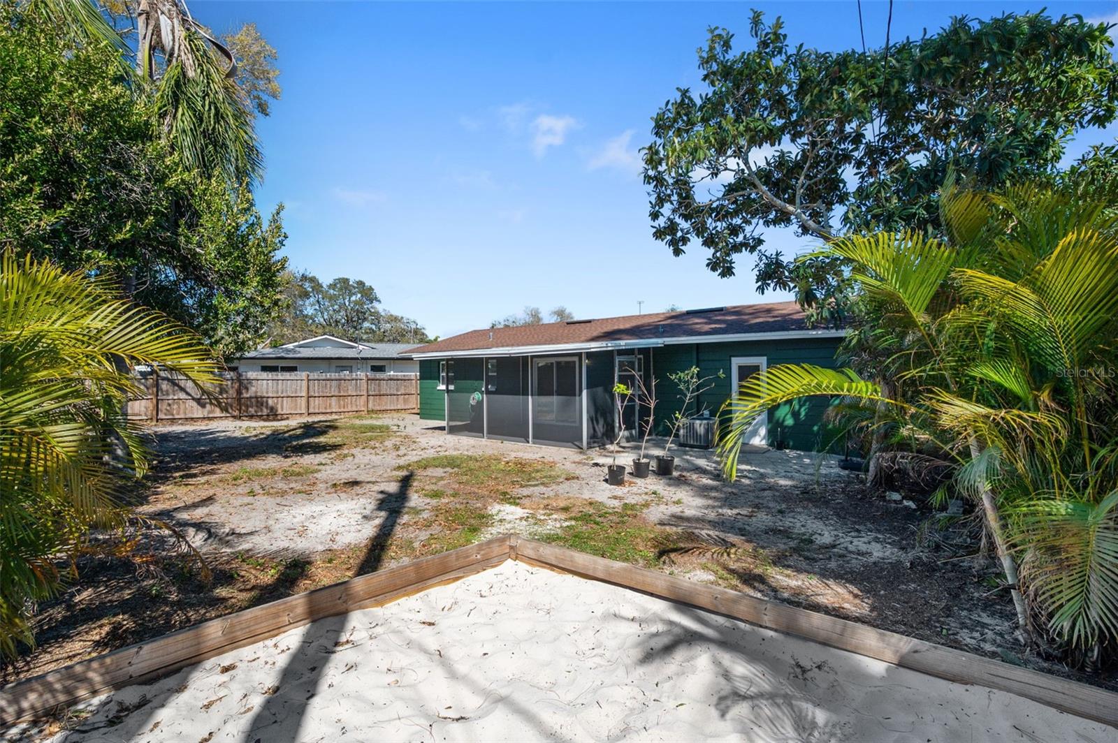 BAY RIDGE TERRACE UNIT 5 1ST ADD - Residential