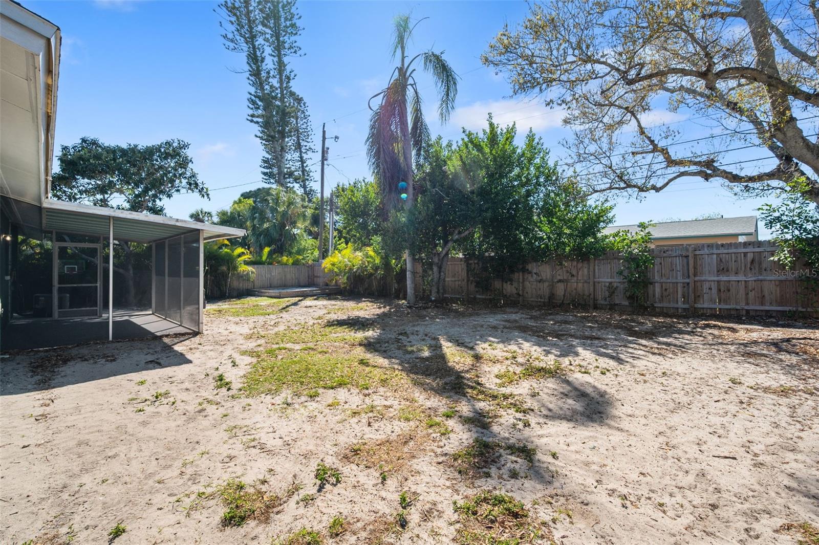 BAY RIDGE TERRACE UNIT 5 1ST ADD - Residential