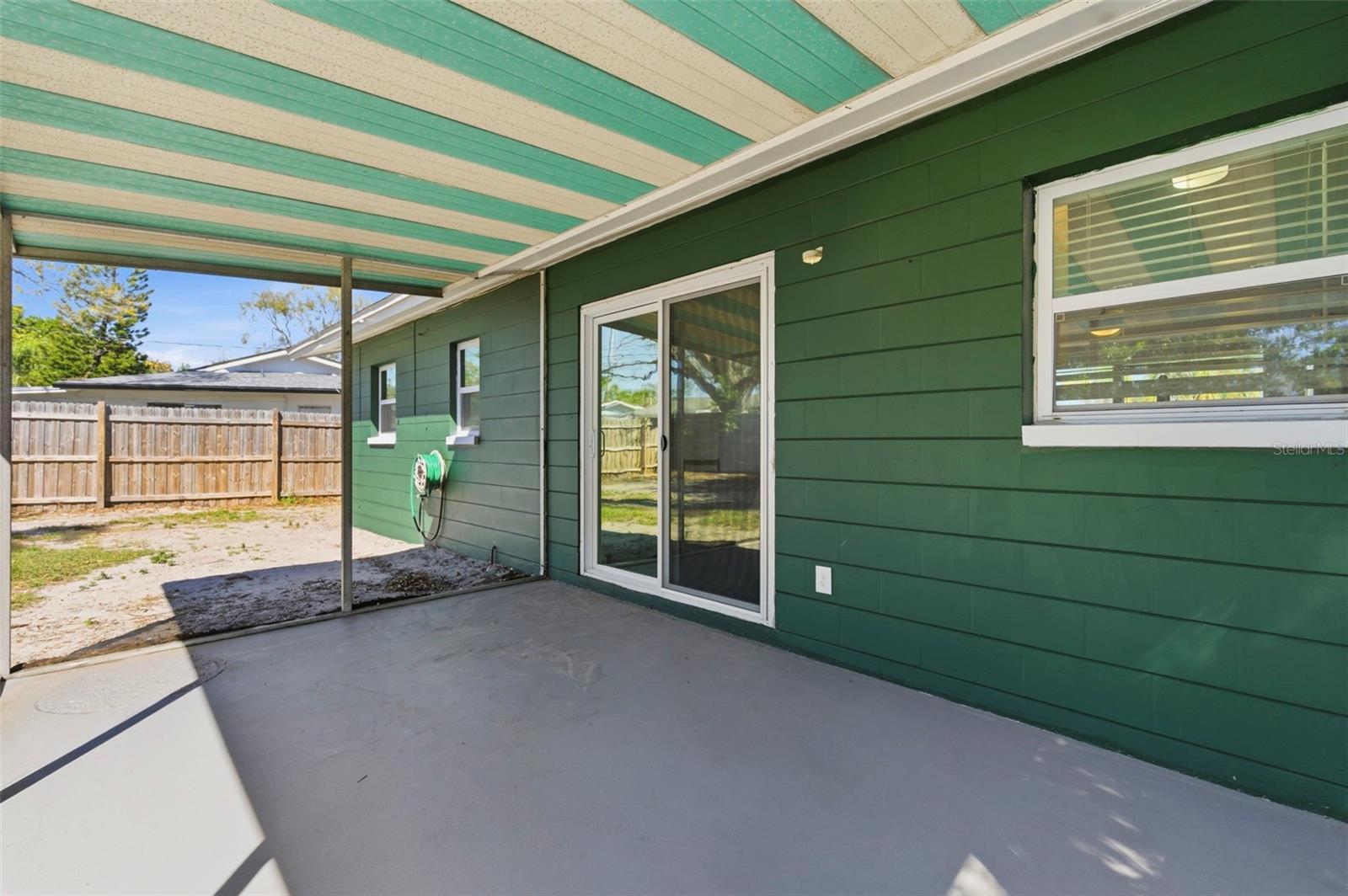 BAY RIDGE TERRACE UNIT 5 1ST ADD - Residential