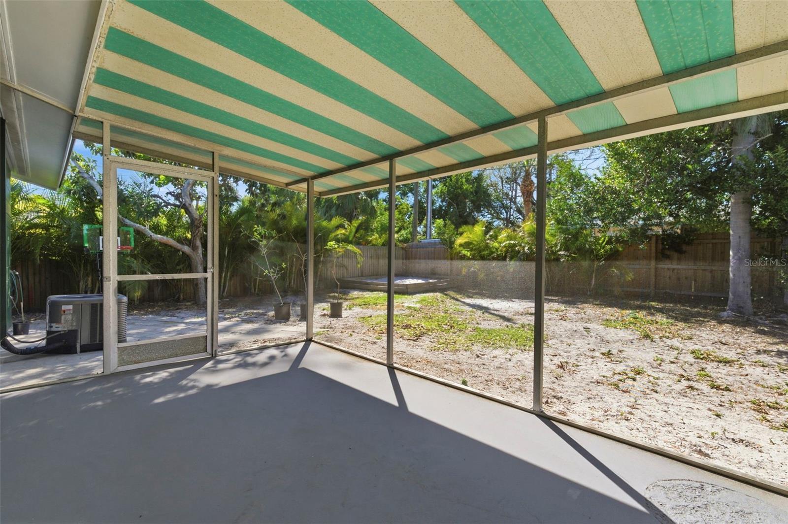 BAY RIDGE TERRACE UNIT 5 1ST ADD - Residential