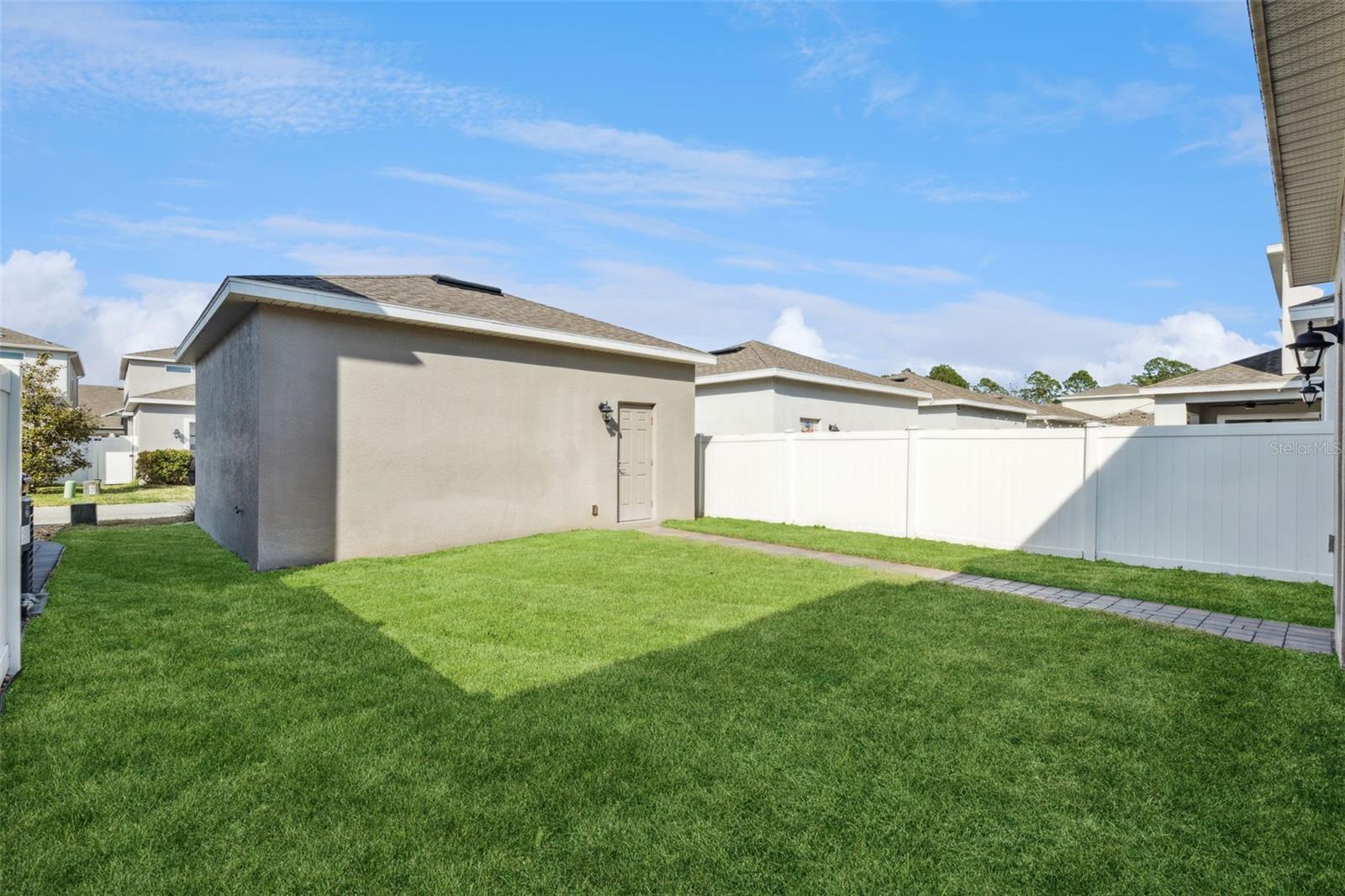 WINDING BAY PH 1B - Residential