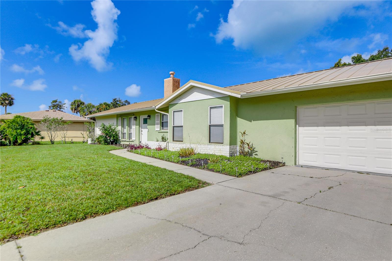 2110 HEASLEY ROAD