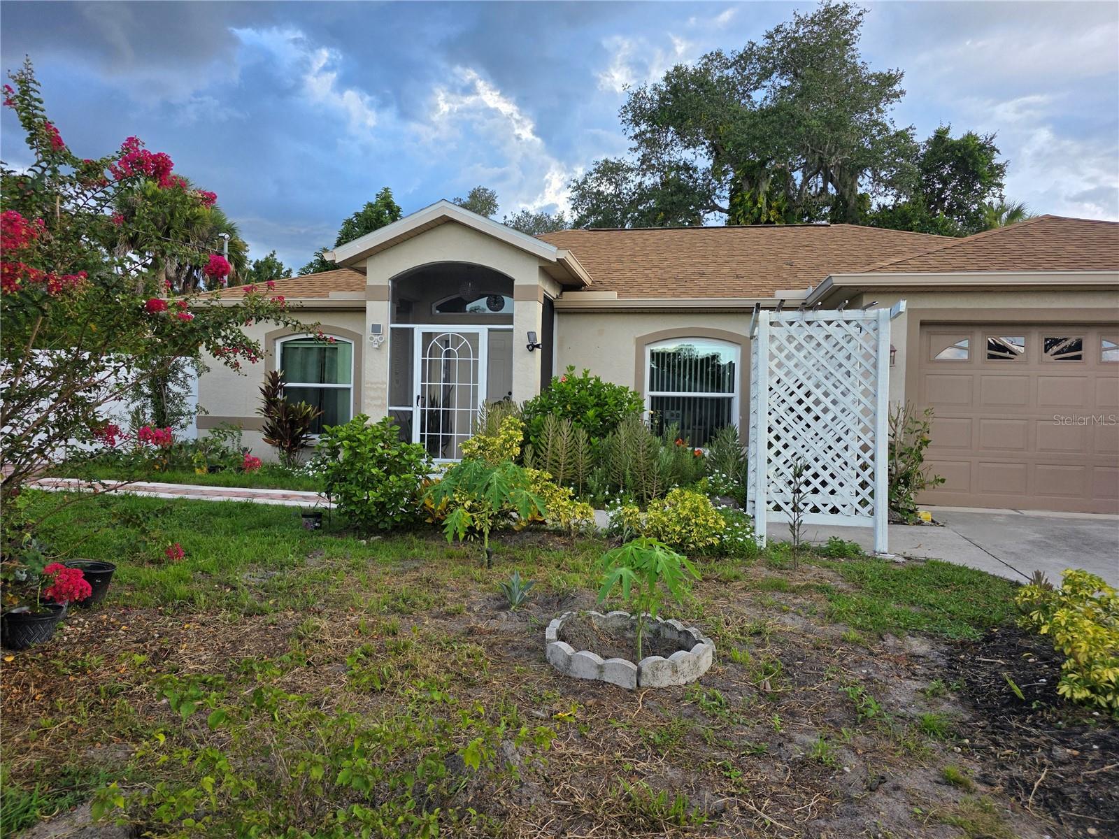 4943 BECKHAM COURT