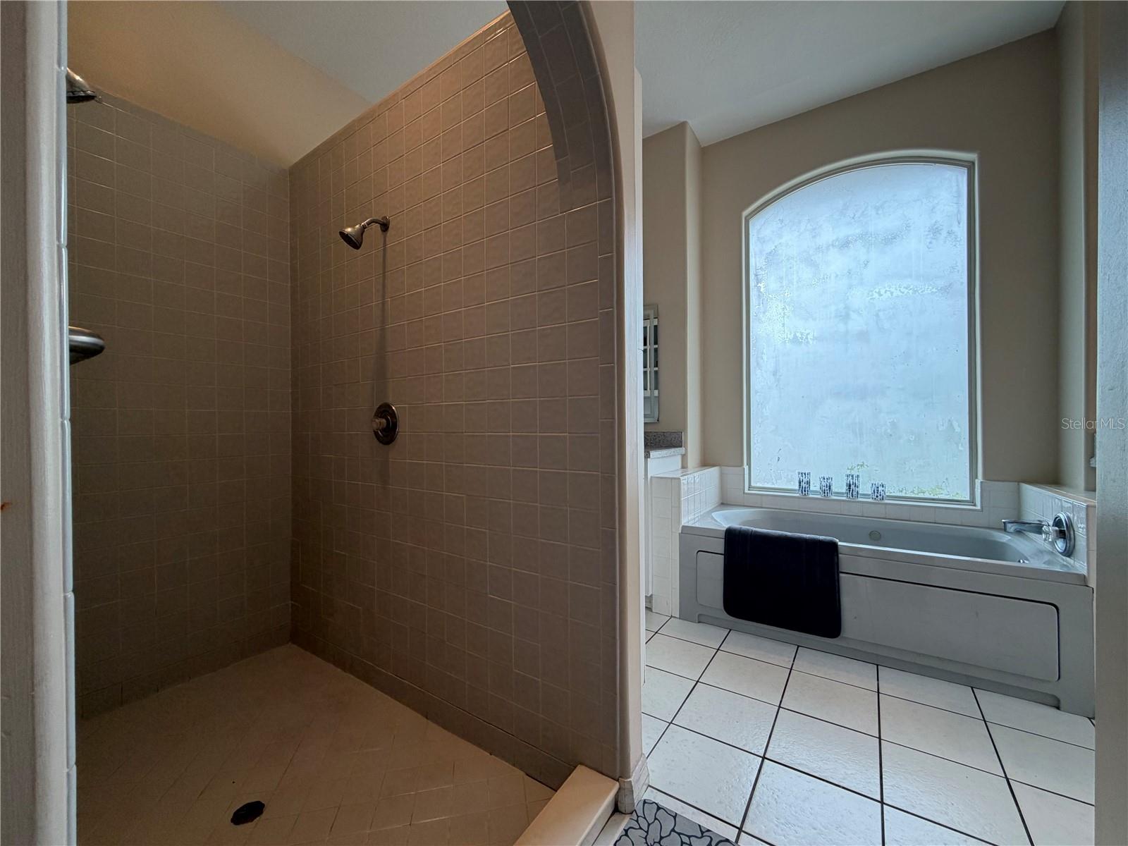 FOREST GROVE BUS CENTER - Residential