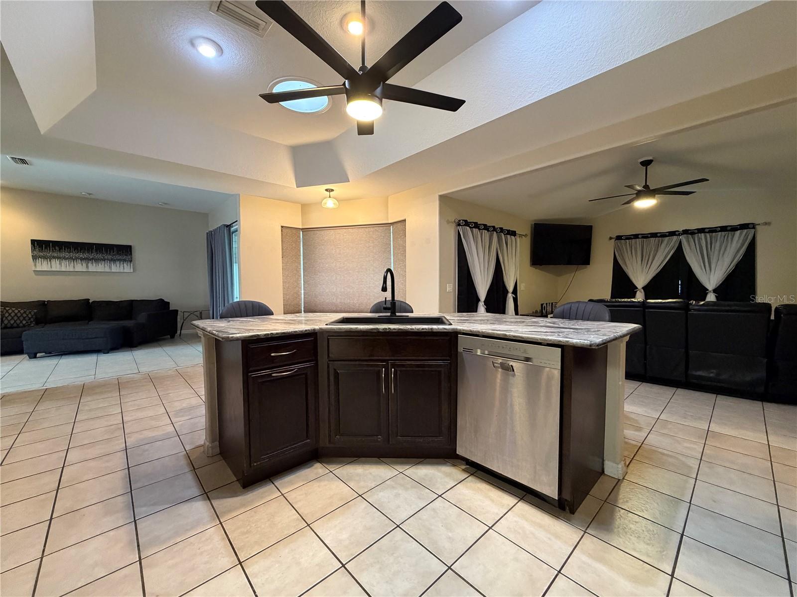 FOREST GROVE BUS CENTER - Residential