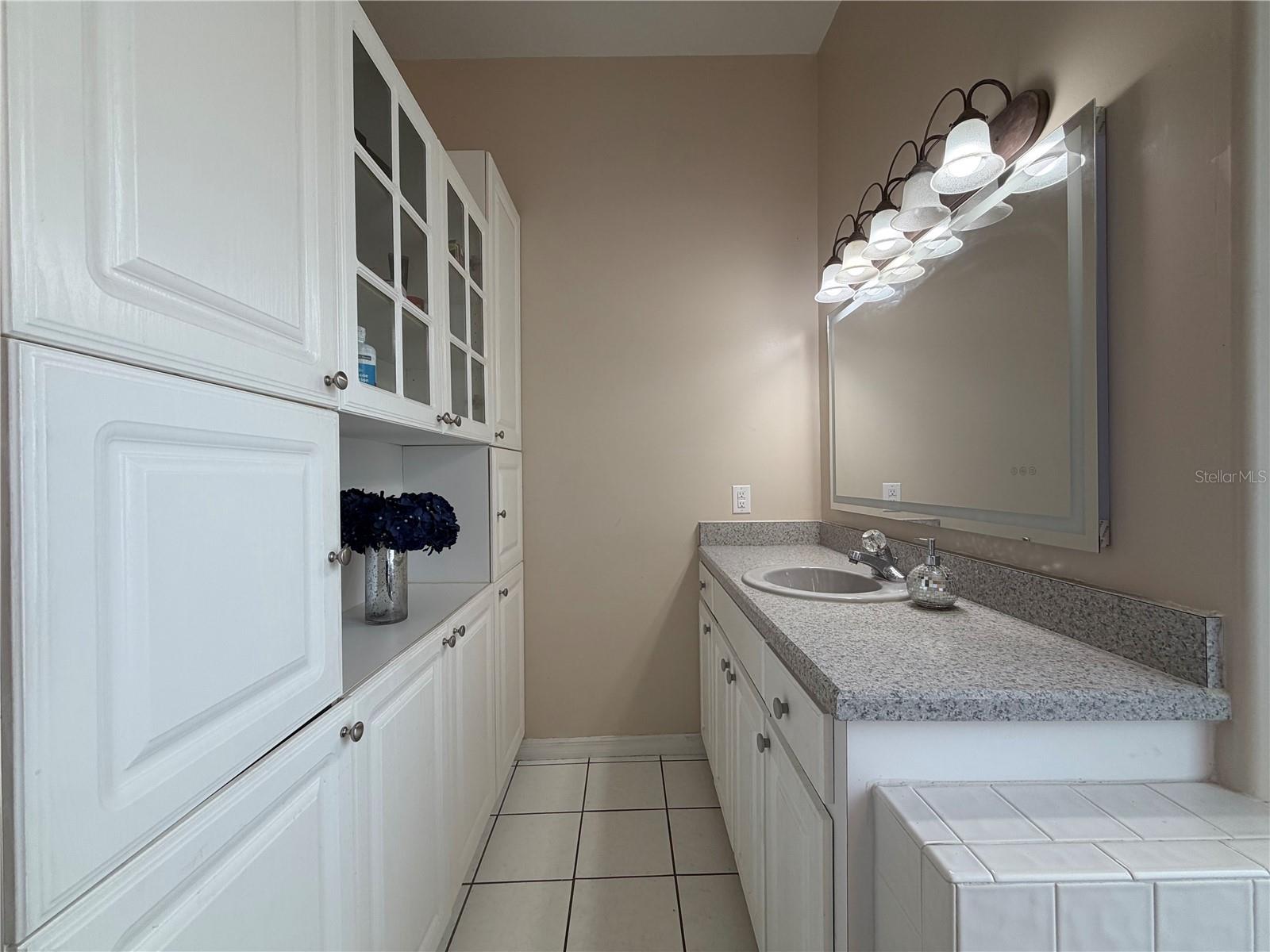 FOREST GROVE BUS CENTER - Residential