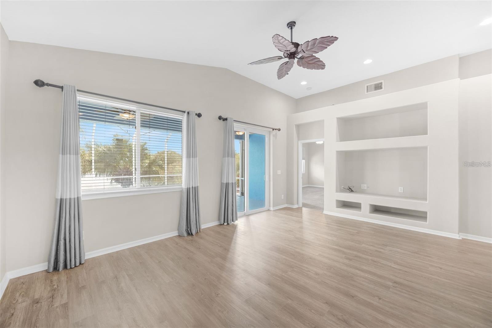 BRAEMAR - Residential Lease