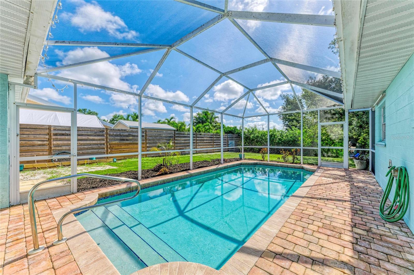 CHANNEL ACRES - Residential