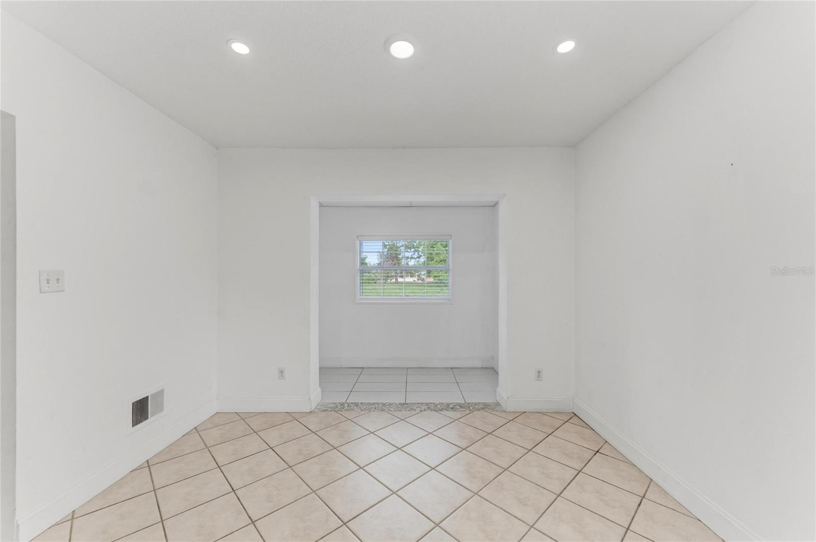 CHANNEL ACRES - Residential