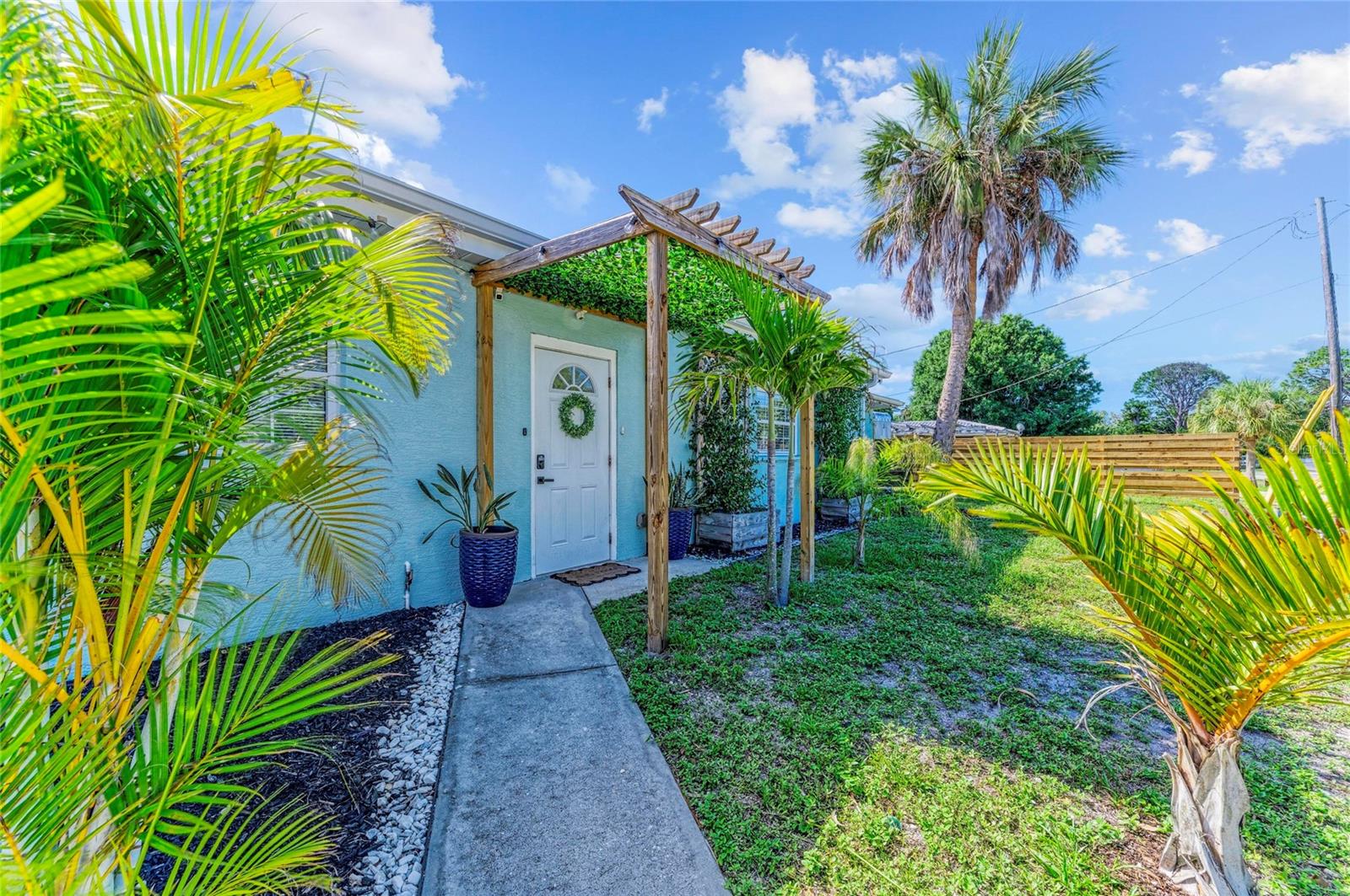CHANNEL ACRES - Residential