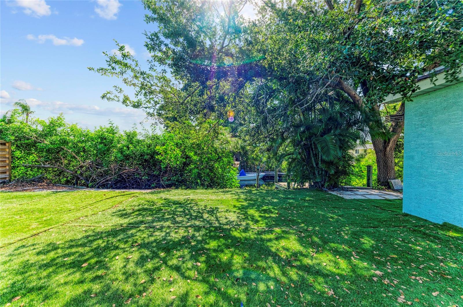 CHANNEL ACRES - Residential