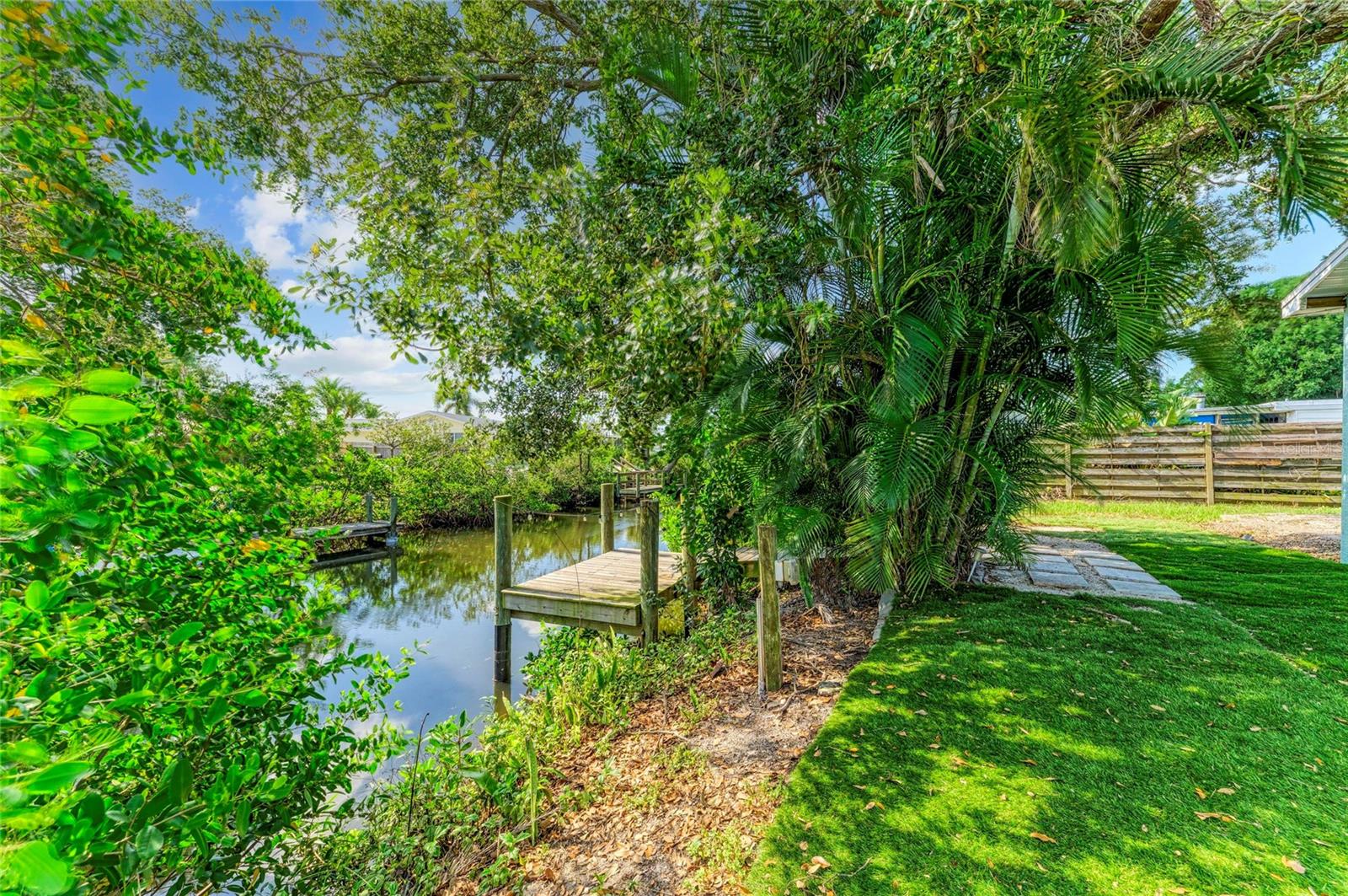 CHANNEL ACRES - Residential
