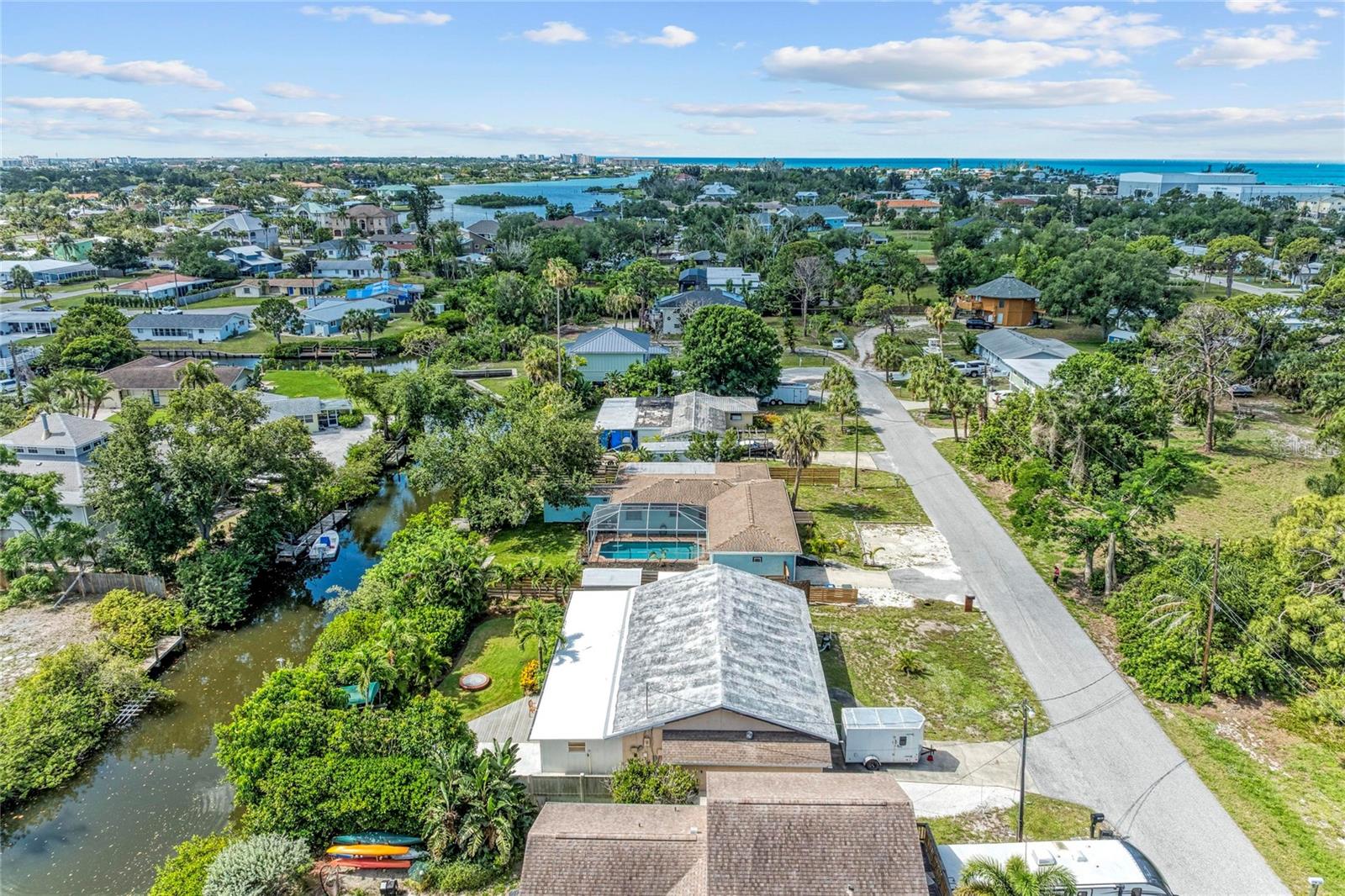 312 WINFIELD WAY