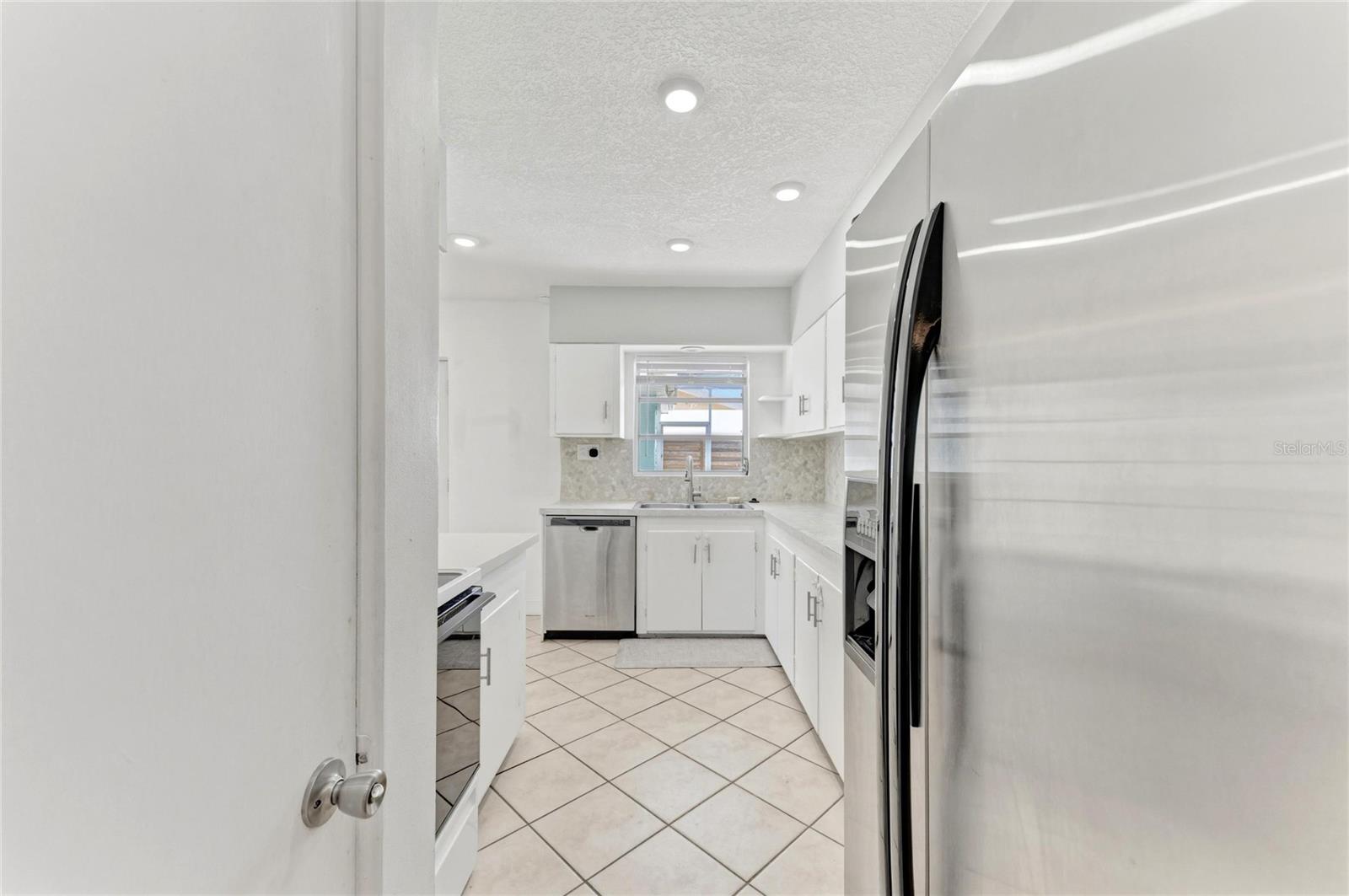 CHANNEL ACRES - Residential