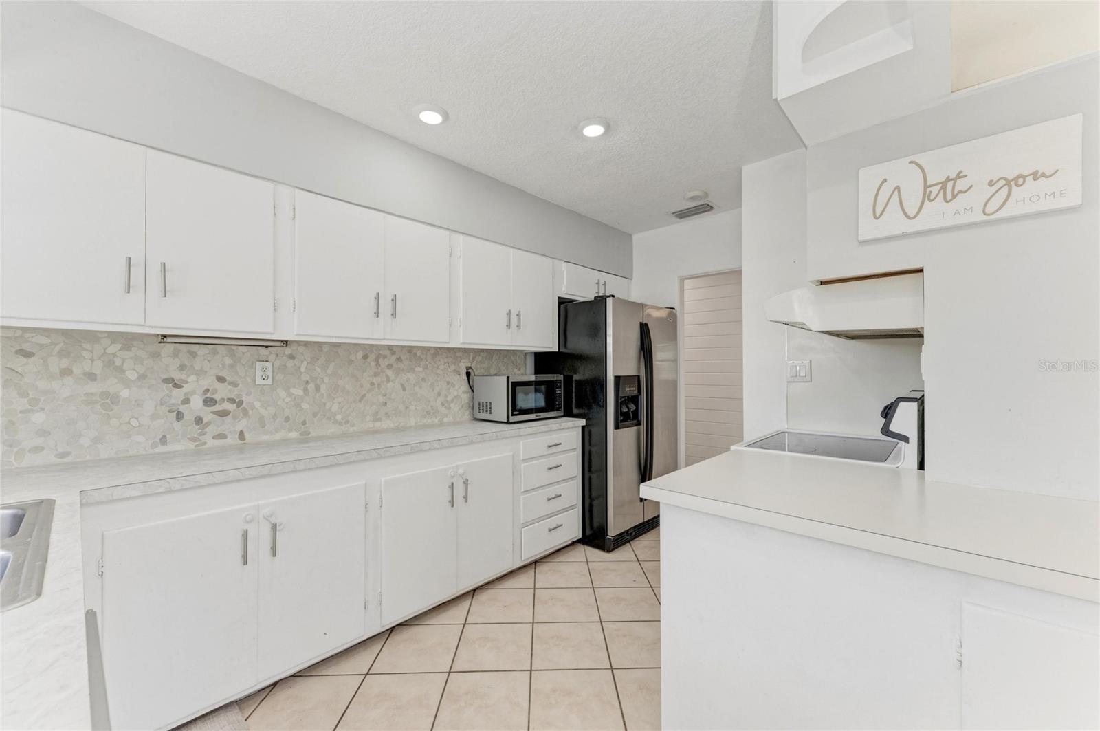 CHANNEL ACRES - Residential