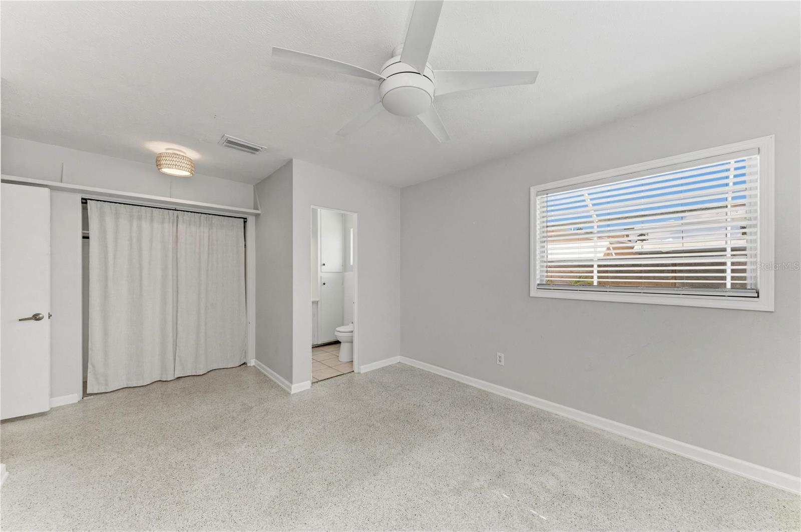 CHANNEL ACRES - Residential