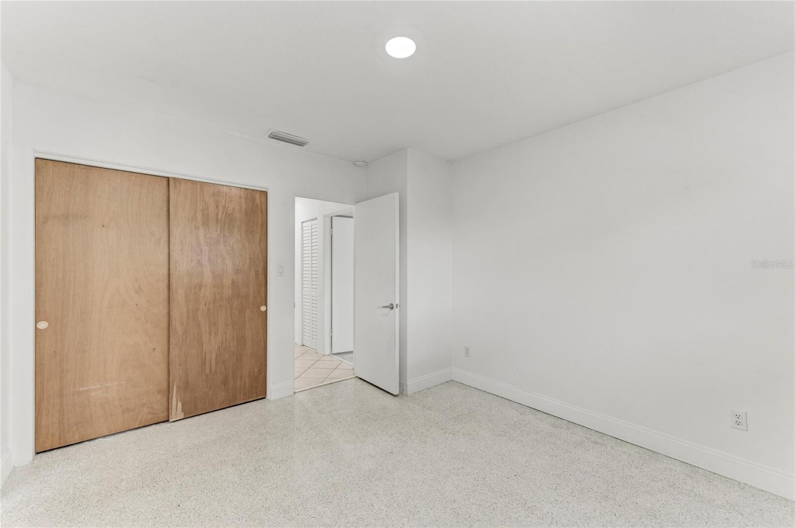 CHANNEL ACRES - Residential