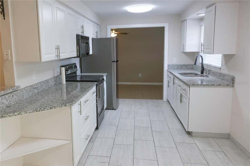 Photo of 5333 Duncanwood Drive, Sarasota, FL 34232 (MLS # A4702267)