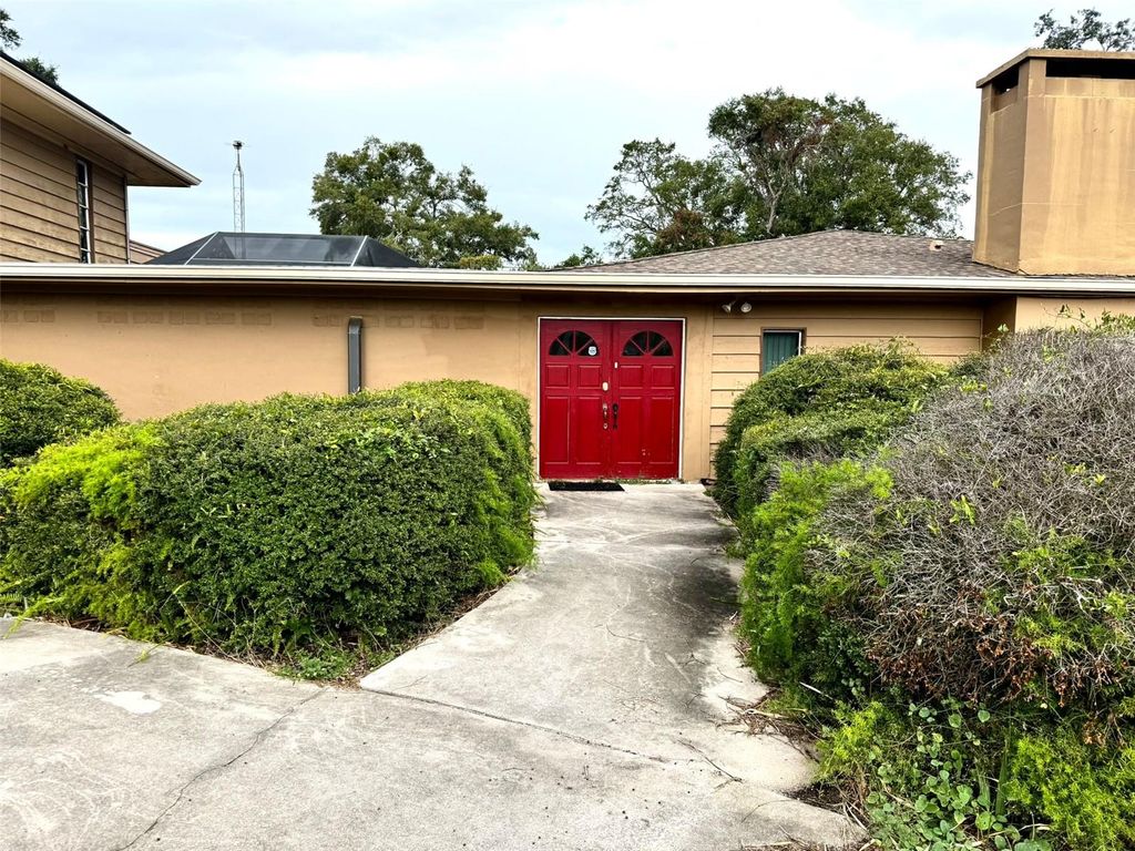 Photo of 1407 Tampa Road, Palm Harbor, FL 34683 (MLS # TB8455394)