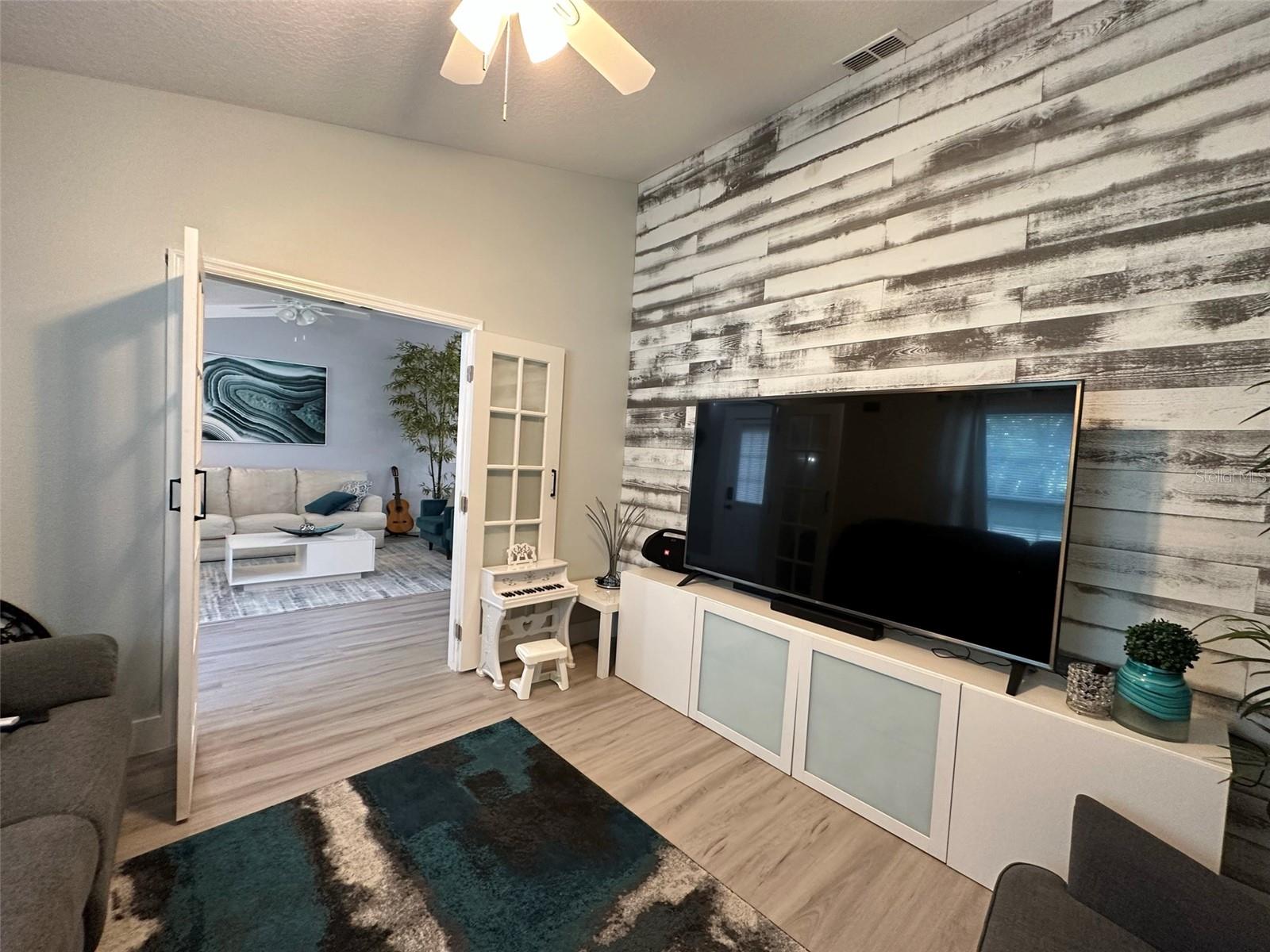 9830 WATER FERN CIRCLE