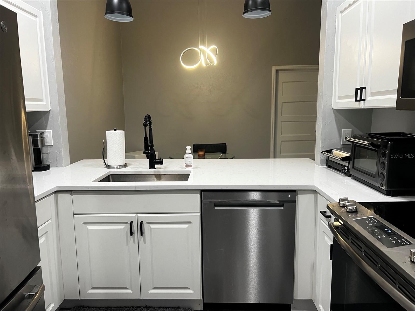 CONNEMARA CONDO - Residential Lease