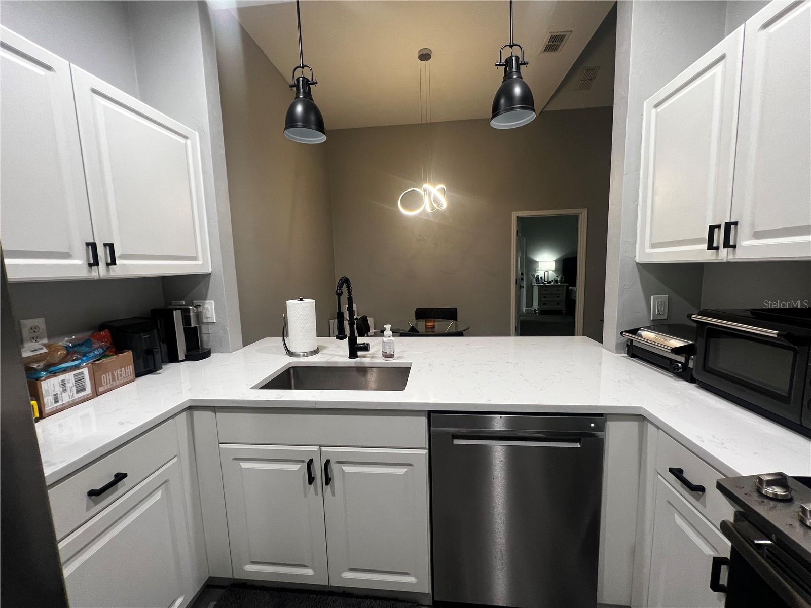 CONNEMARA CONDO - Residential Lease