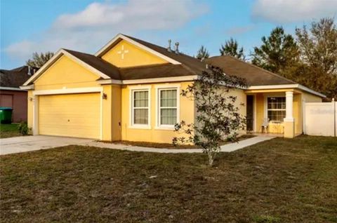Photo of 3401 Heath Drive, Deltona, FL 32725 (MLS # O6324468)
