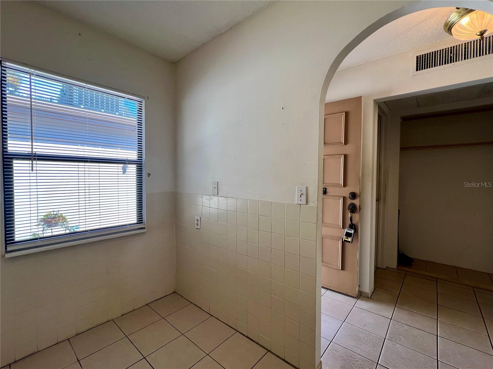 1361 MISSION HILLS BOULEVARD