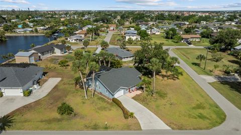 A home in PUNTA GORDA