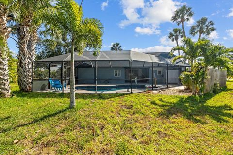 A home in PUNTA GORDA