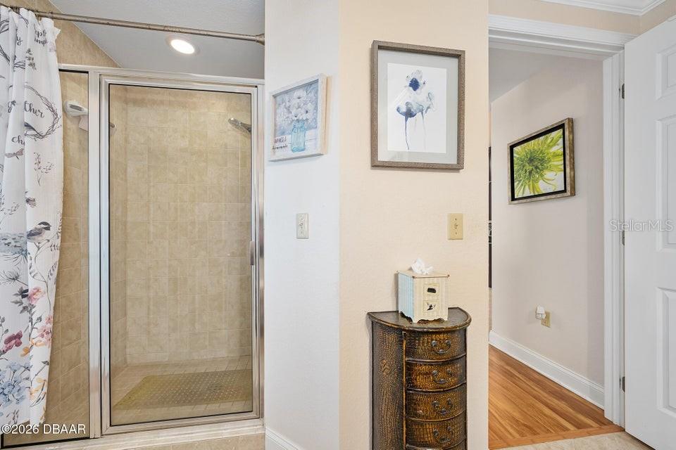 HALIFAX LANDING - Residential