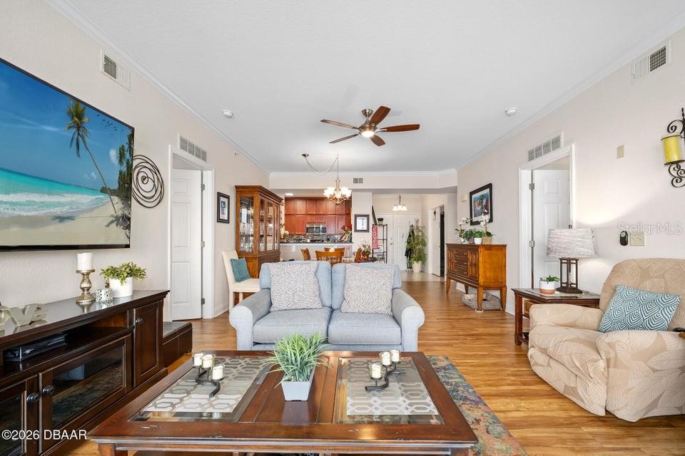 HALIFAX LANDING - Residential