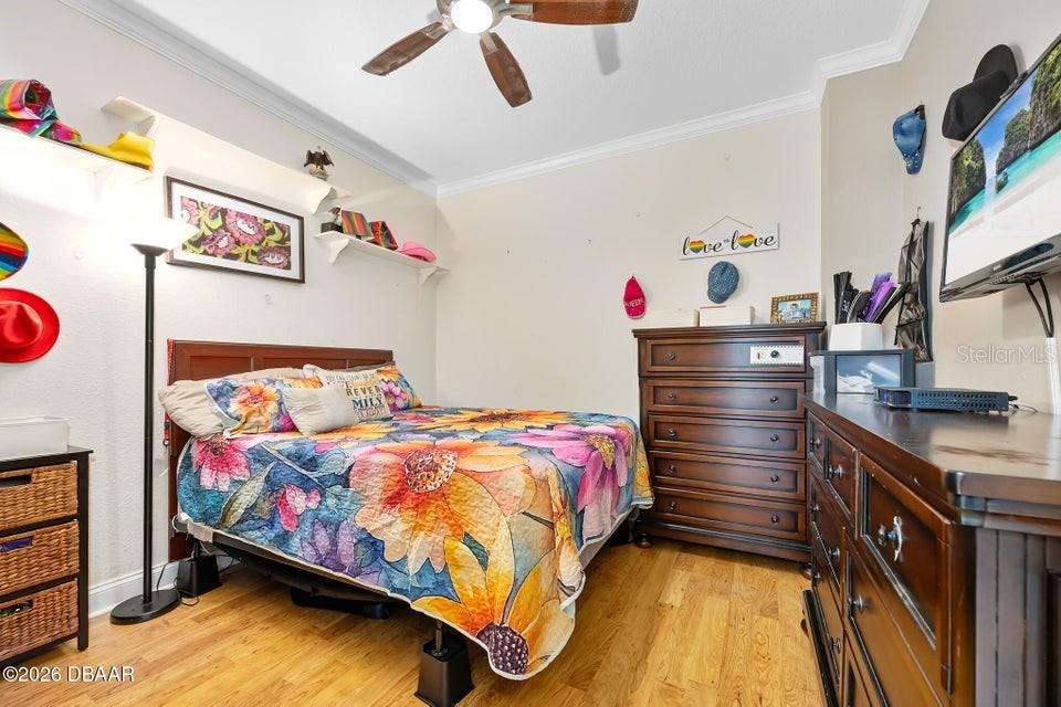 HALIFAX LANDING - Residential