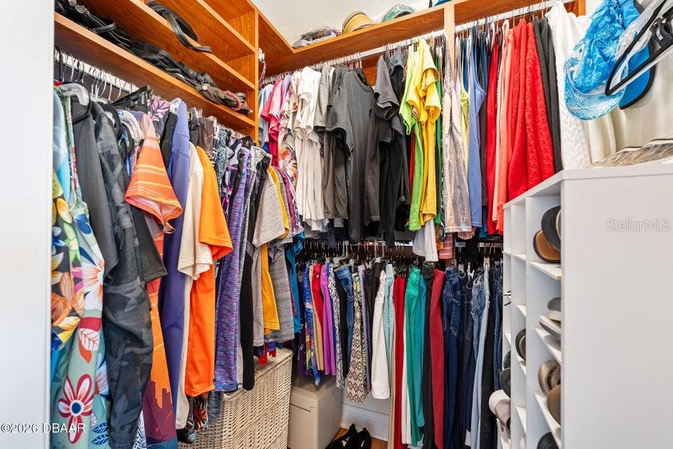 HALIFAX LANDING - Residential