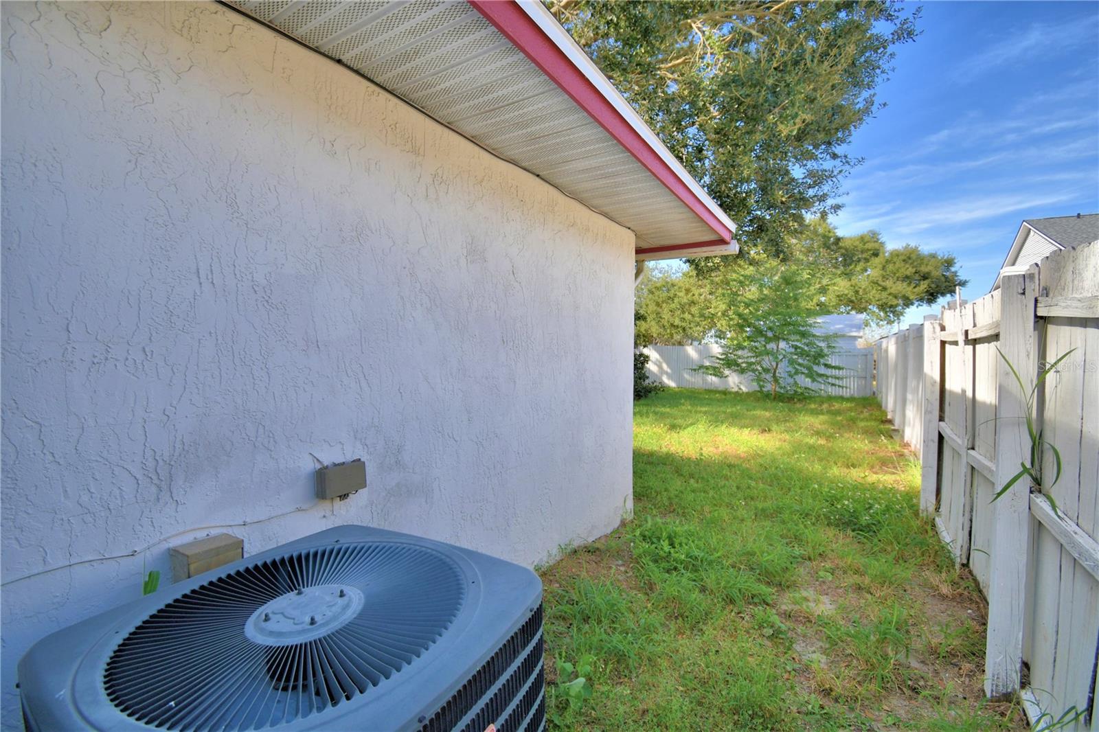 LAKE DAISY ESTATES - Residential