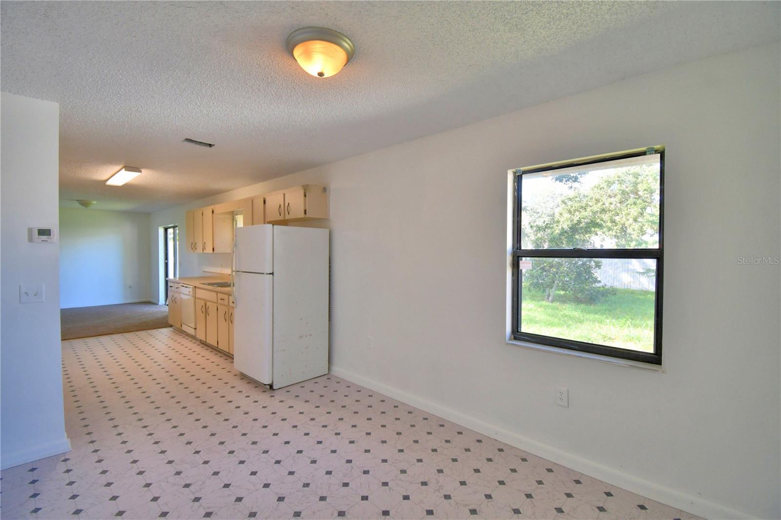 LAKE DAISY ESTATES - Residential