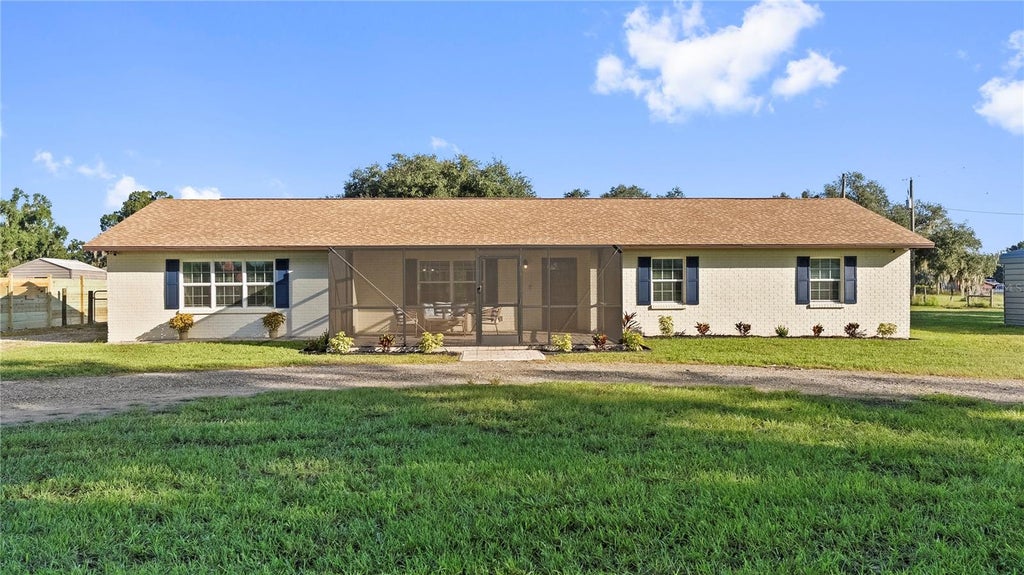 Photo of 310 Moccasin Hollow Road, Lithia, FL 33547 (MLS # TB8560201)