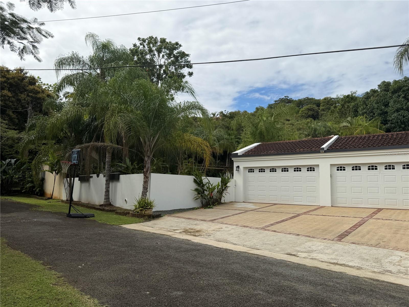 PARAISO DE SANTA BARBARA - Residential