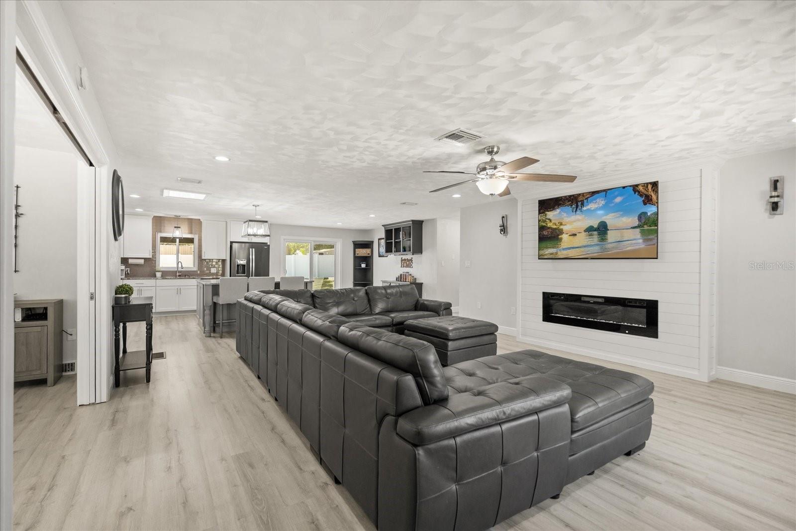 TAVARES MINNETONKA - Residential