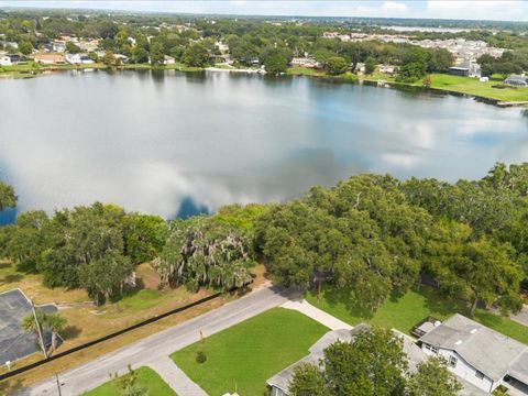 Photo of 1210 E Caroline Street, Tavares, FL 32778 (MLS # G5102449)