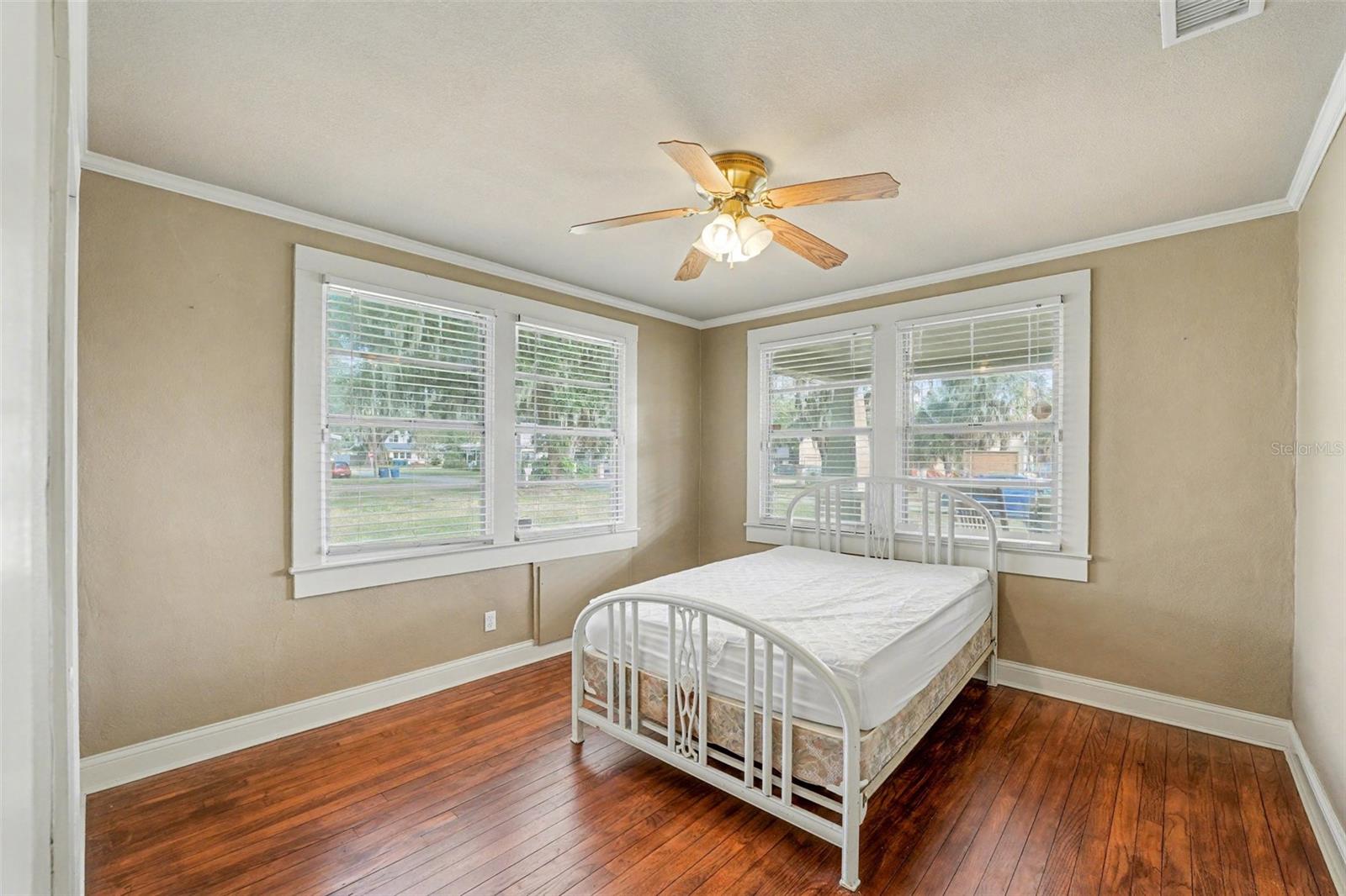 BROWN & WILSONS SUB - Residential