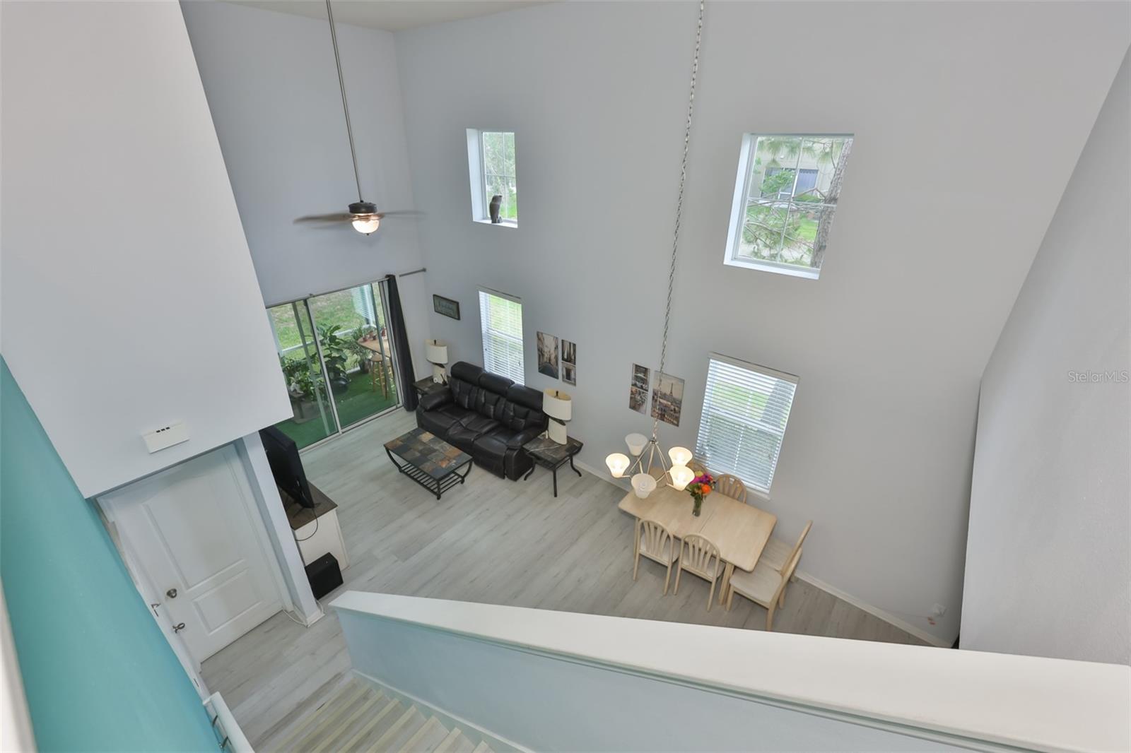 BROADWAY CENTRE TWNHMS - Residential