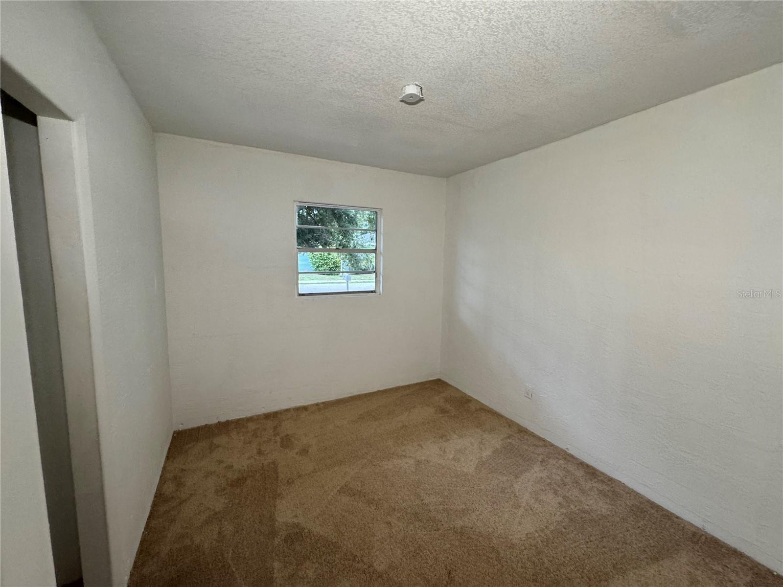 521 SHOWALTER AVENUE
