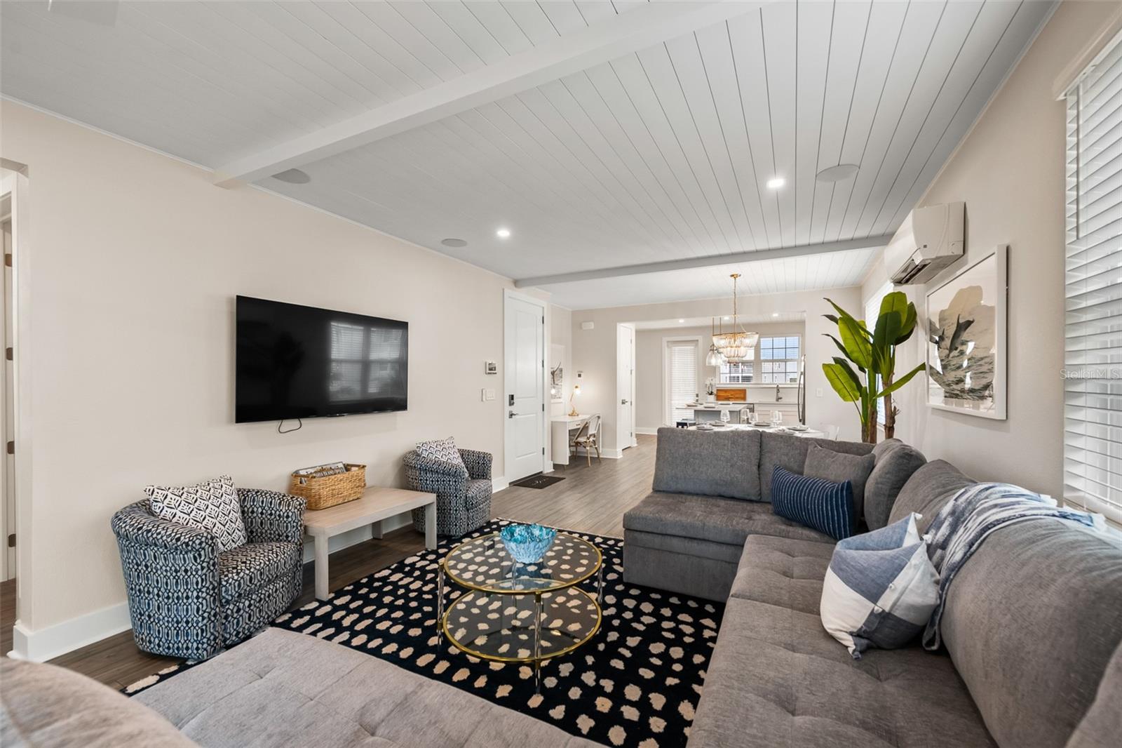 4321 MARINA VIEW WAY