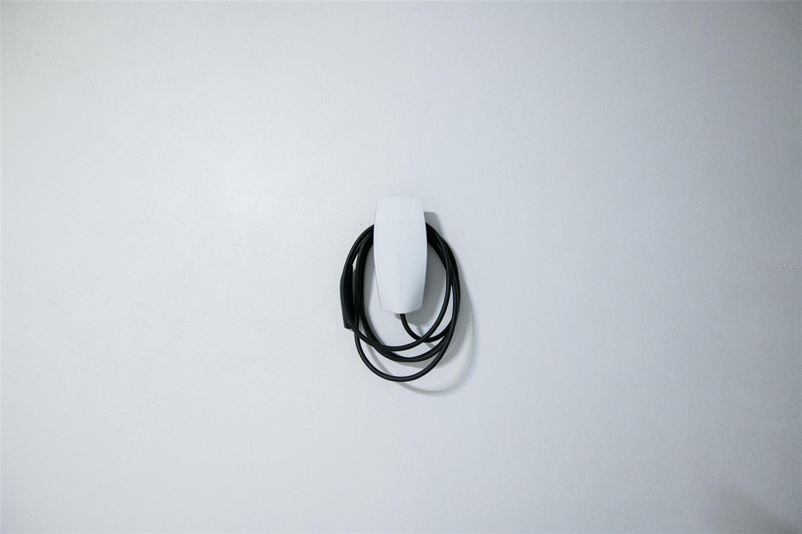 HUNTERS POINT - Residential