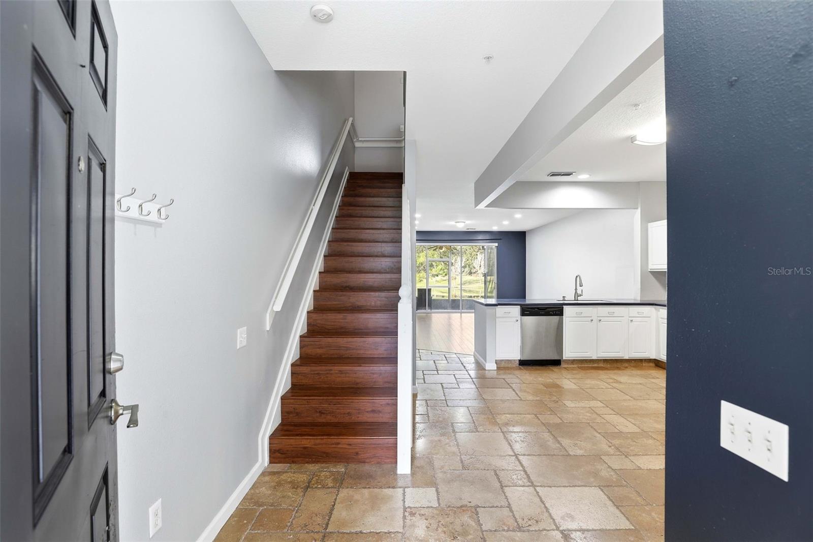 VISTAS/STONEBRIDGE PLACE PH 08 - Residential Lease