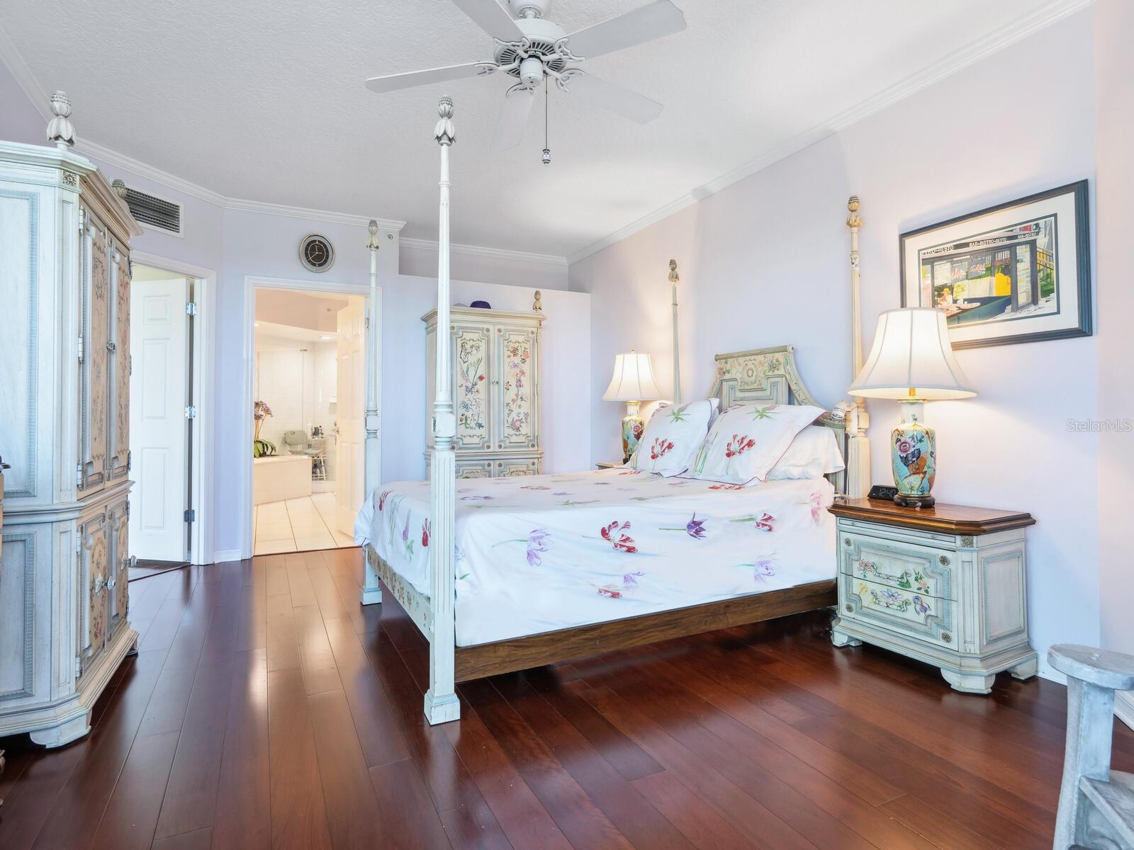 EAGLES POINT AT THE LANDINGS 1 - Residential