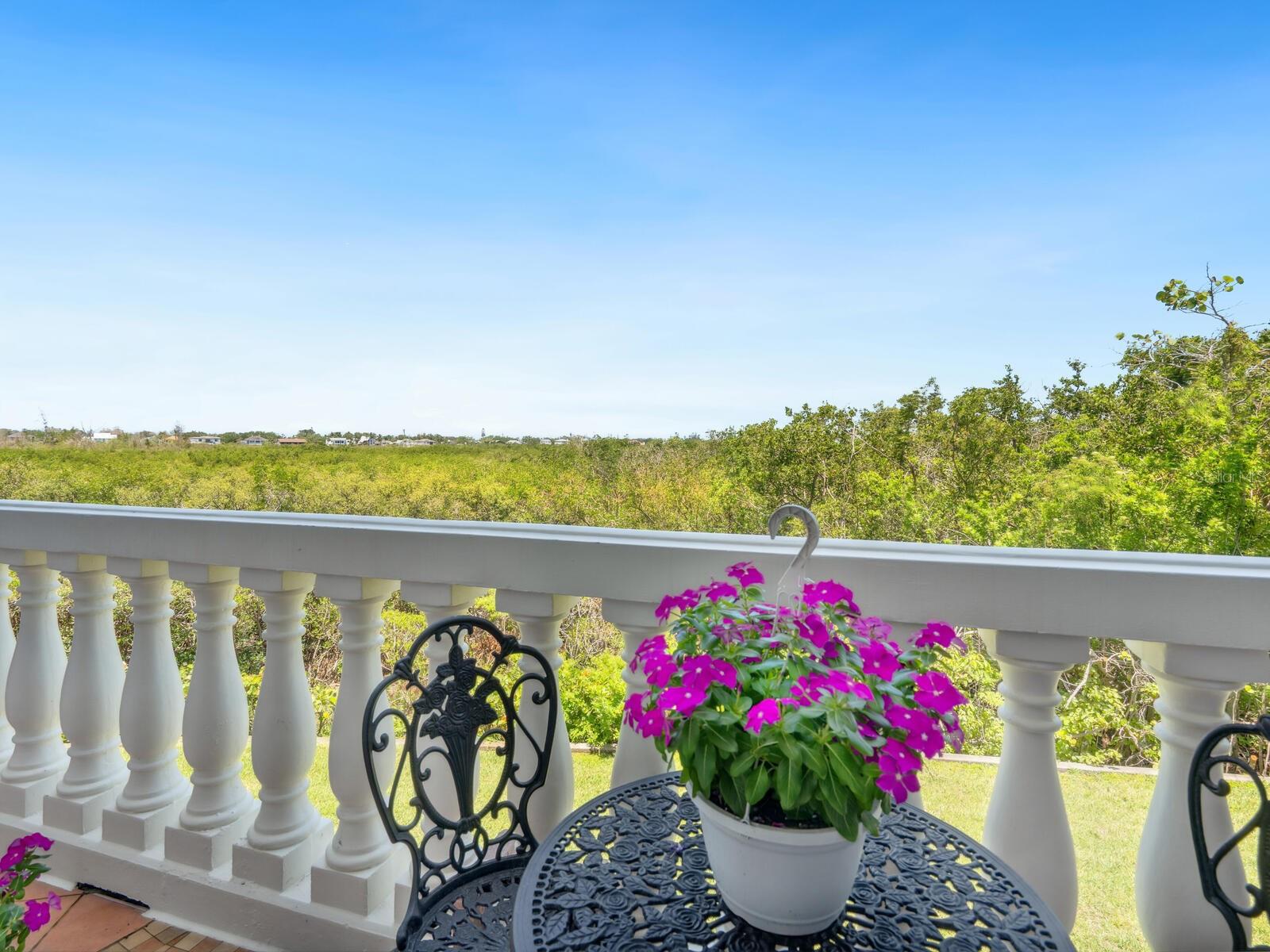 EAGLES POINT AT THE LANDINGS 1 - Residential